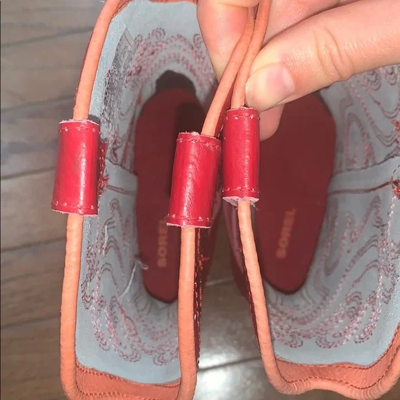 Sorel Red Western Boots - Picture 7 of 7